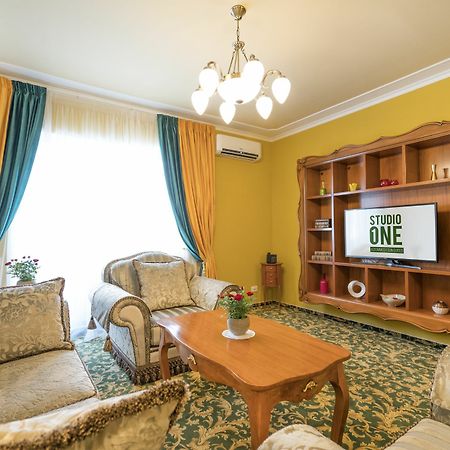 Studio One Accommodation Suites Bukarest Exterior foto
